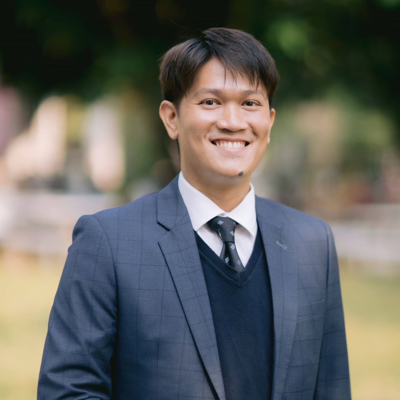 อาจารย์เผ่าไทย สินอำพล