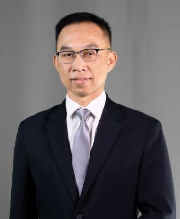 รองศาสตราจารย์ ดร.พีรวัฒน์ ปลาเงิน